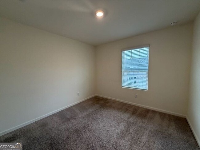 Building Photo - 35300 Condor Ct