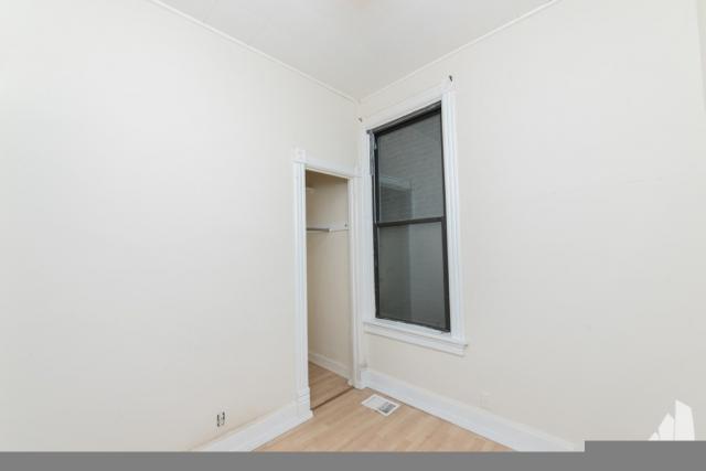 Building Photo - 2 bedroom in Chicago IL 60657