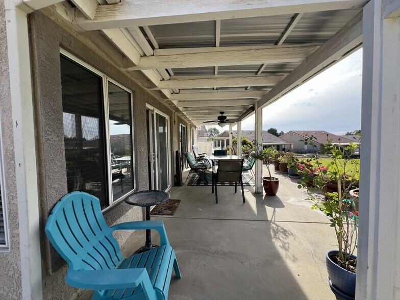 Building Photo - 10665 Cherry Hills Dr