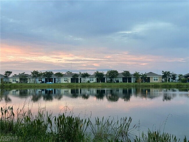 Building Photo - 8777 Swell Brooks Ct