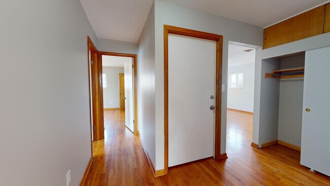 Building Photo - 7405 Marlborough Ave