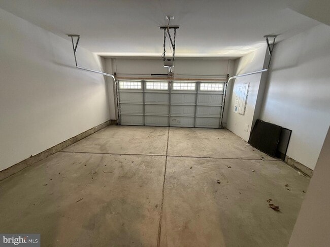 Building Photo - 620 Leigh Wy.