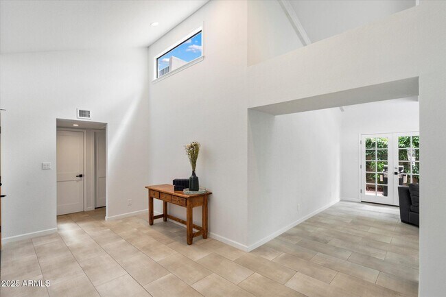 Building Photo - 7245 E Buena Terra Way