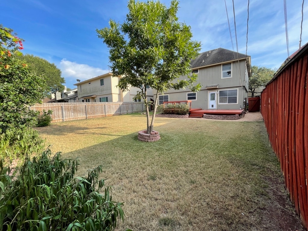 Building Photo - 4106 Cortina Dr