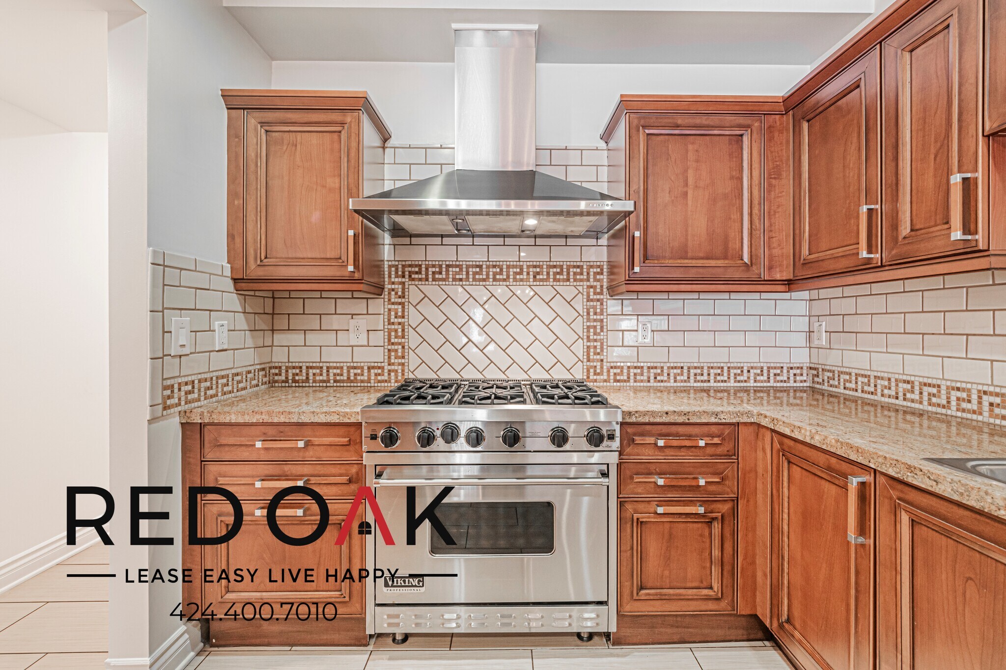 Building Photo - 11848 Kiowa Ave