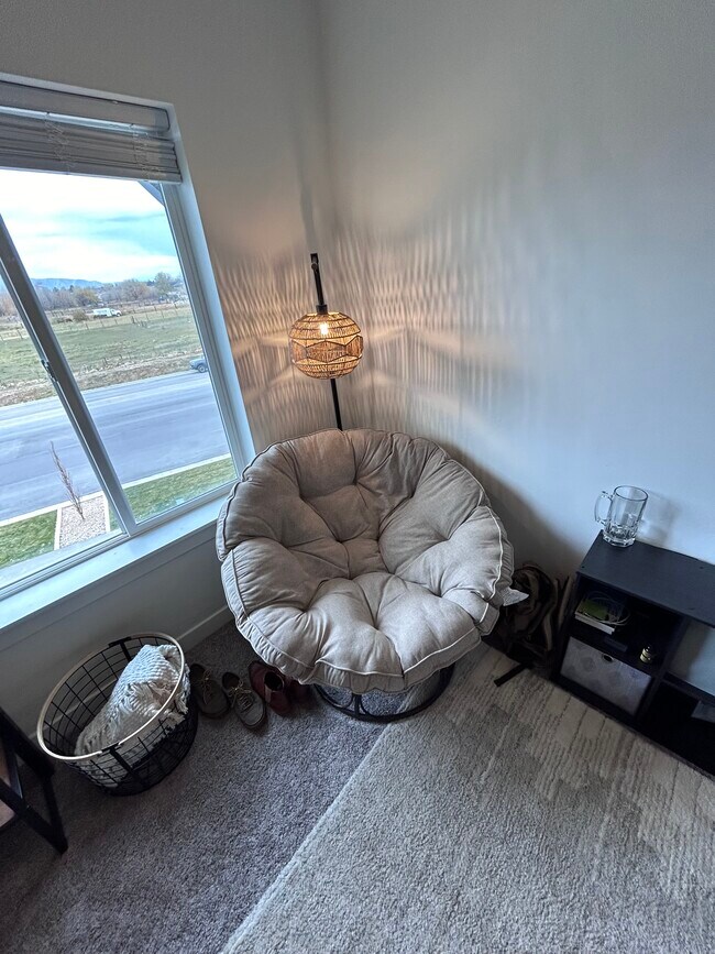 Building Photo - 891 S 2300 E