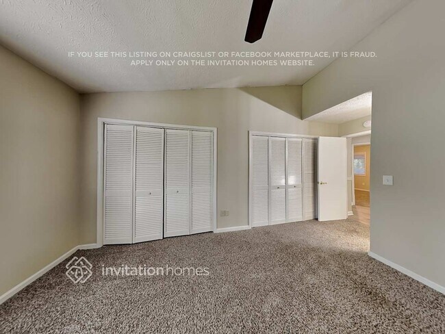 Building Photo - 5 Woodbine Point