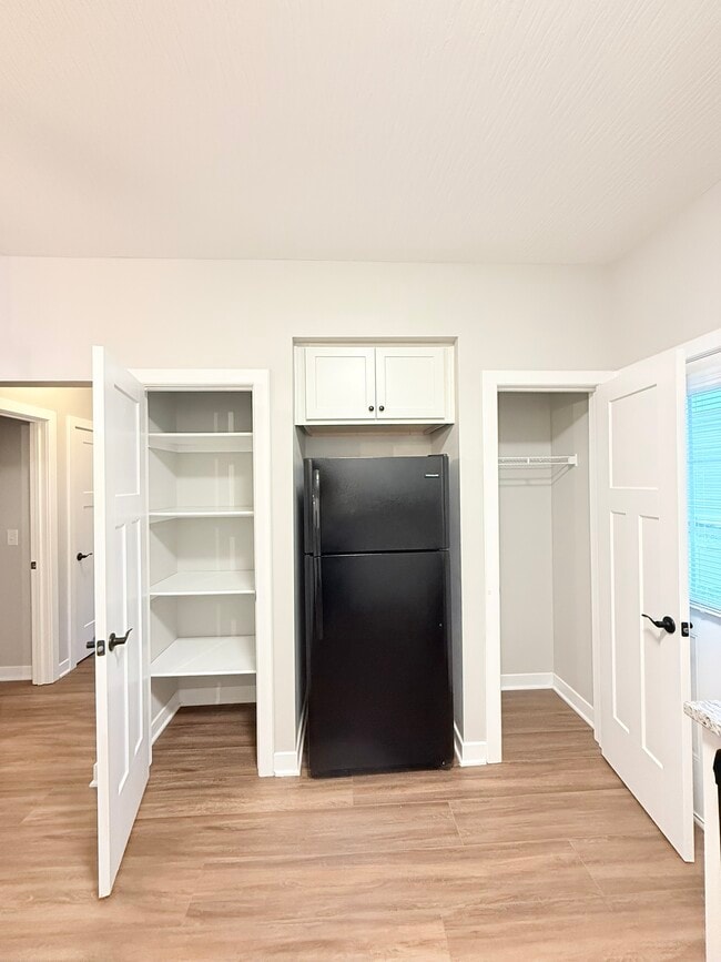 kitchen storage - 45 N Otterbein Ave