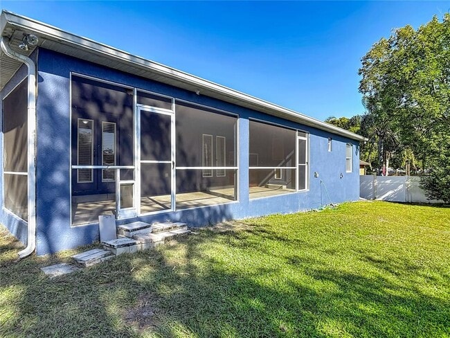 Building Photo - 111 Colomba Rd