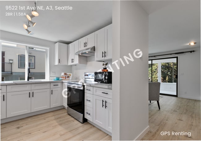 Building Photo - 9522 1st Ave NE