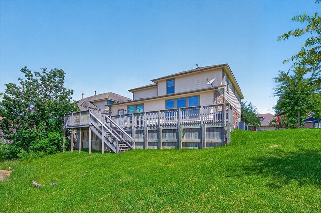 Building Photo - 11995 La Salle River Rd