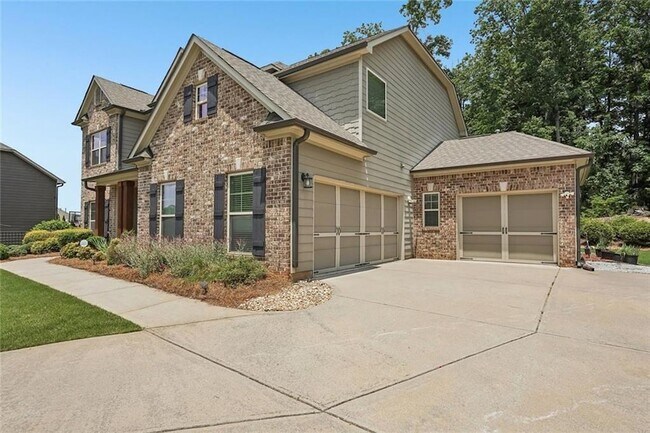 Building Photo - 5811 Kendrix Ridge Dr