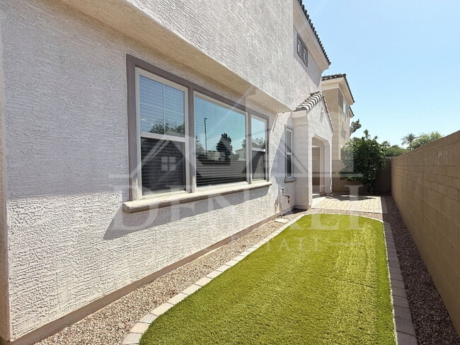Building Photo - 651 N Abalone Dr