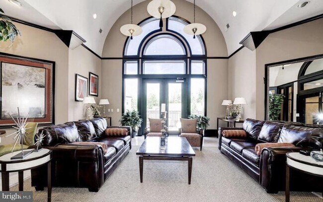 Building Photo - 11377 Aristotle Dr