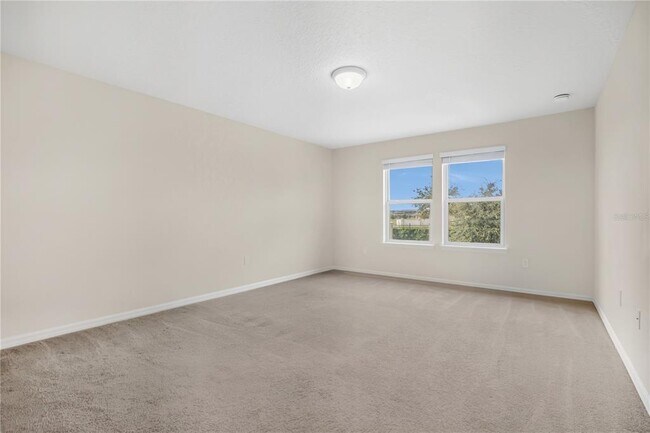 Building Photo - 2406 Dubai St