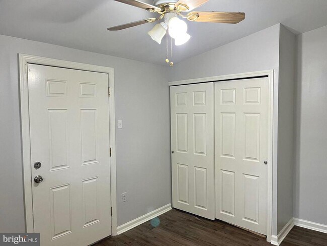 Building Photo - 5 Warfel Dr