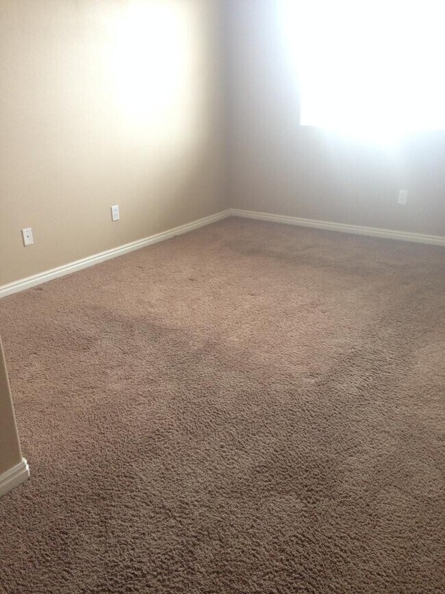 Building Photo - 14001 S Sonora Way