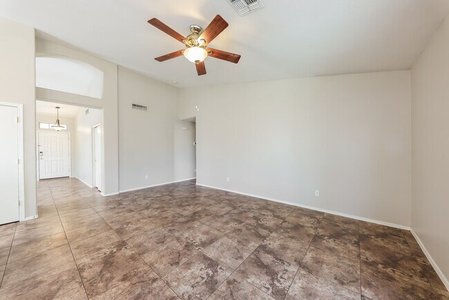 Building Photo - 16038 W Carmen Dr