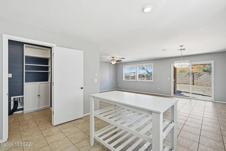 Building Photo - 757 S Harry P Stagg Dr