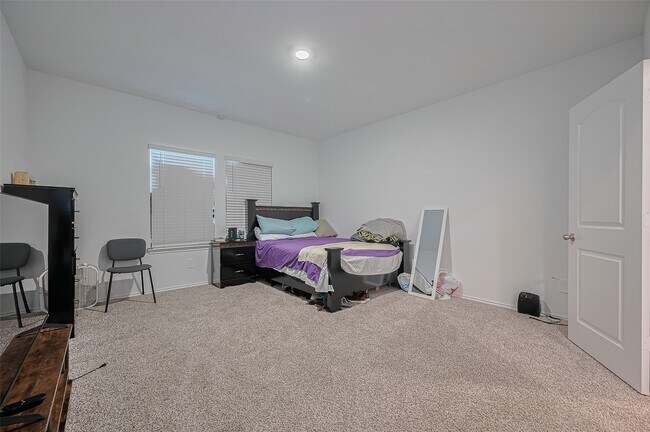 Building Photo - 40434 Basalt Elm Rd