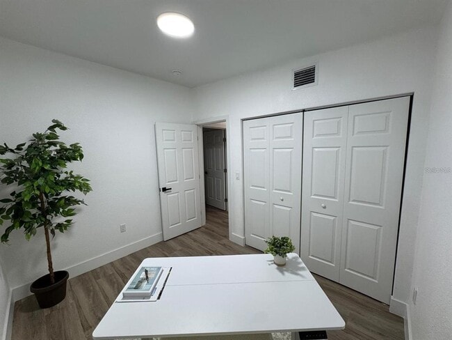 Building Photo - 22011 Catherine Ave