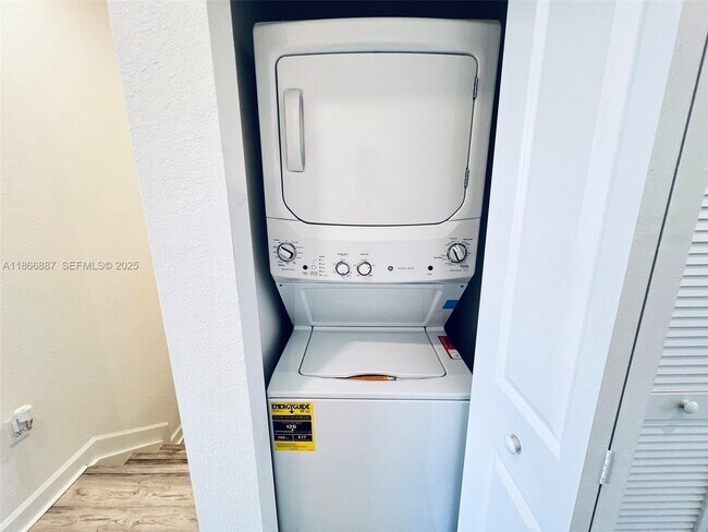 Building Photo - 17956 SW 358th St