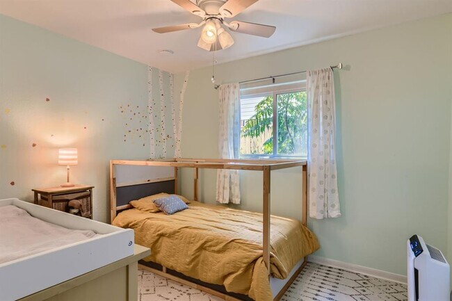 Building Photo - 9639 Newfoundland Cir