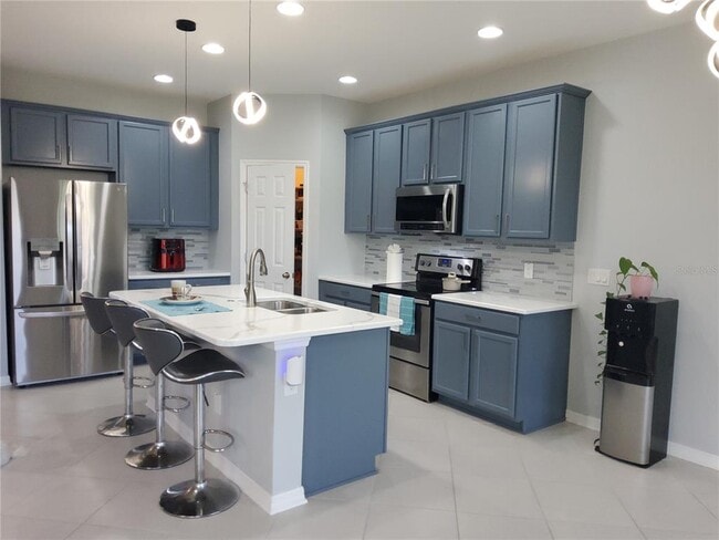 Building Photo - 3813 San Isidro Cir