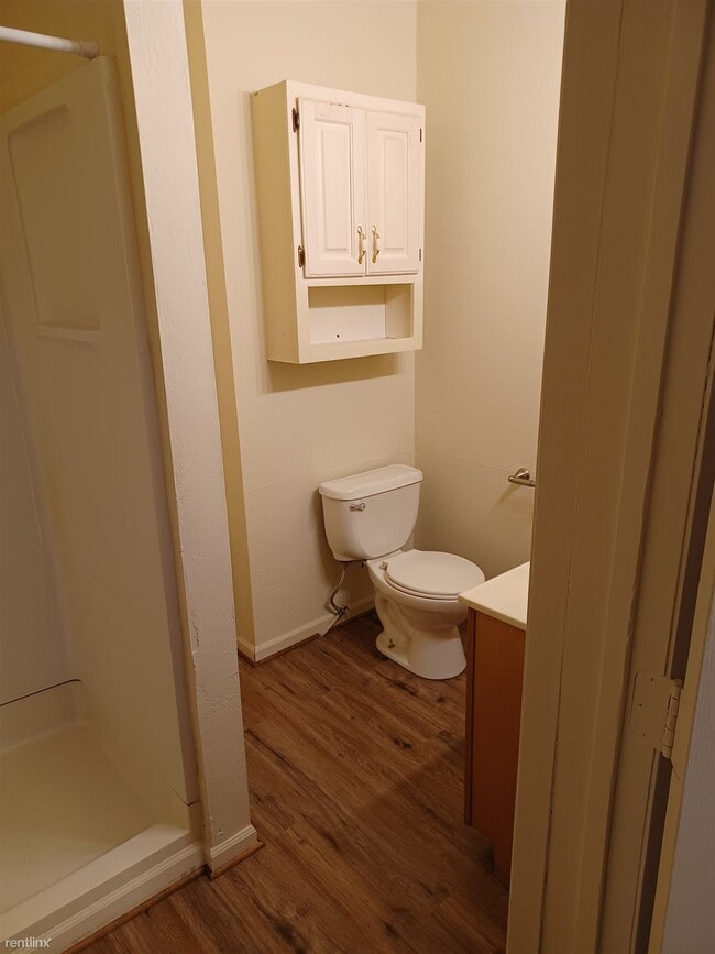 Building Photo - Studio, 1 bath House - 5000 Pontiac Trail ...