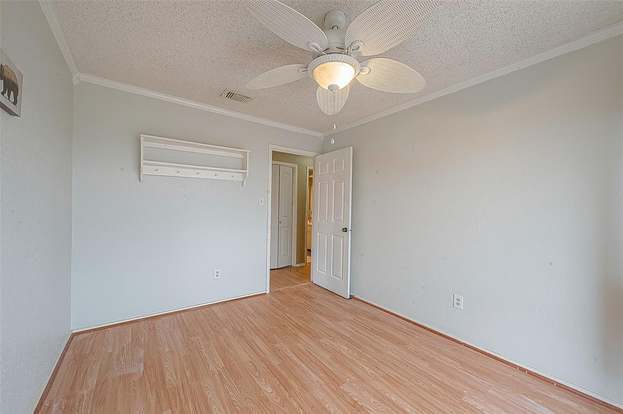 Building Photo - 14947 Heritage Wood Dr