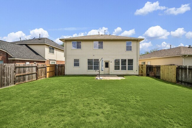 Building Photo - 25211 Hazel Ranch Dr