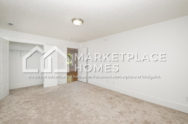 Building Photo - 173 Peach St