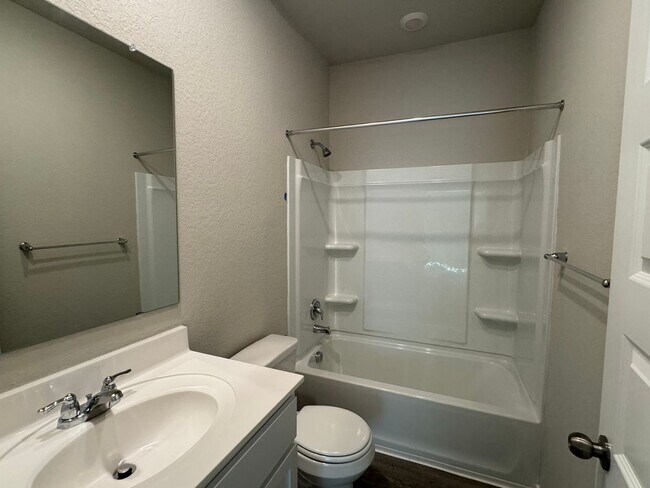 Building Photo - Brand New Single-Story NBTX Home!