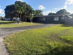 Building Photo - 27280 SW 166th Ave