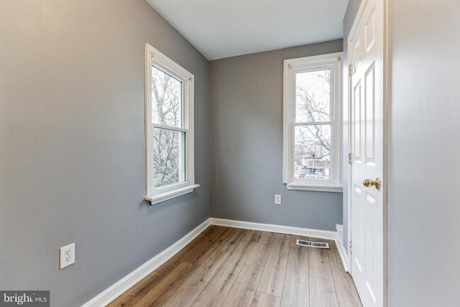 Building Photo - 7820 Craig St