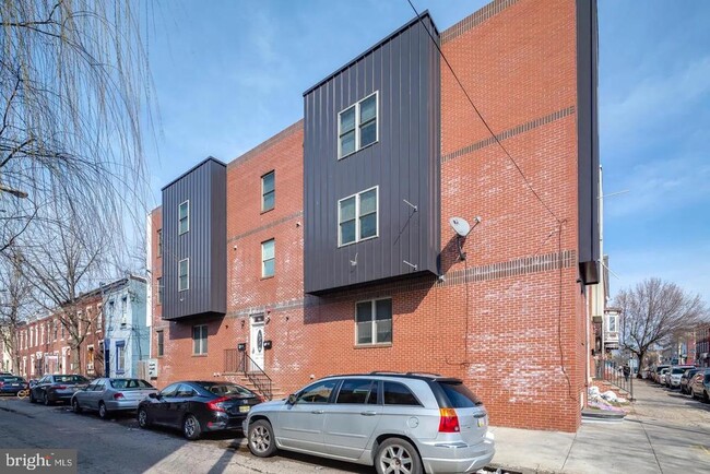Building Photo - 1511 W Susquehanna Ave