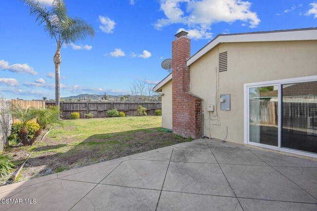 Building Photo - 166 Knollwood Dr