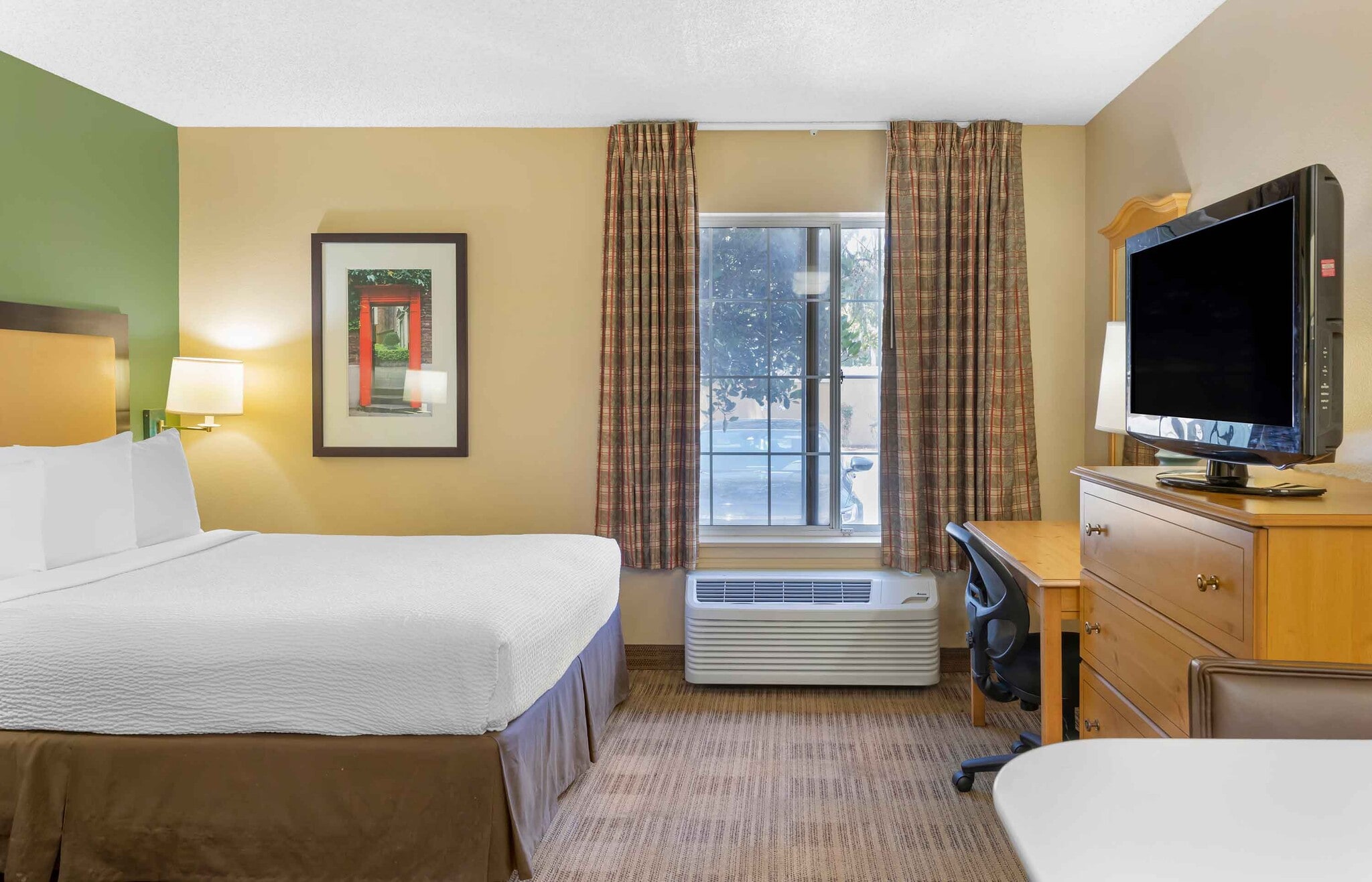 Building Photo - Furnished Studio-Los Angeles - Glendale
