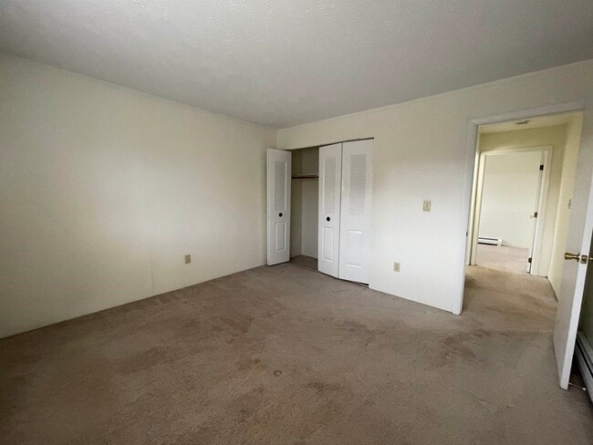 Building Photo - 3981 Brown Ave