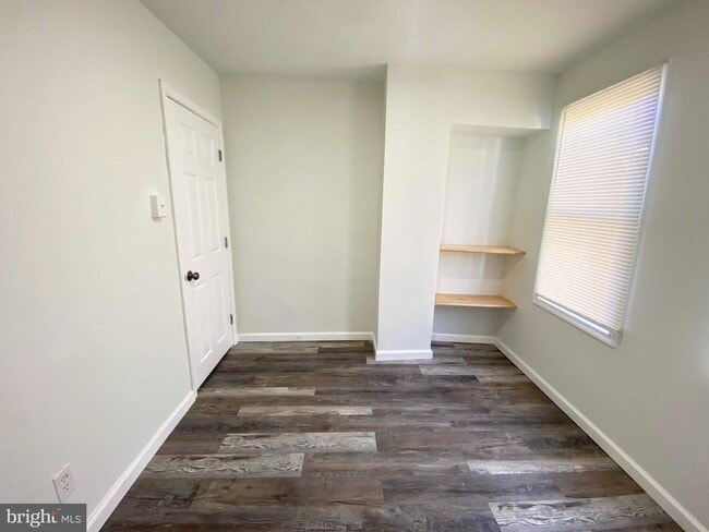 Building Photo - 3118 Hartville St