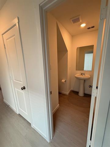 Building Photo - 12125 Steeplechase Dr