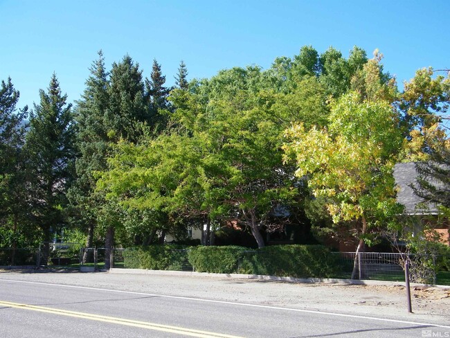 Building Photo - 494 Mottsville Ln