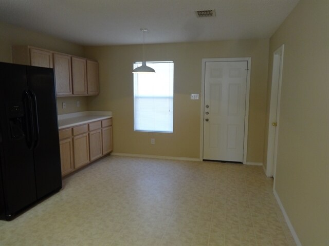 Building Photo - 3878 Fox Meadow Way