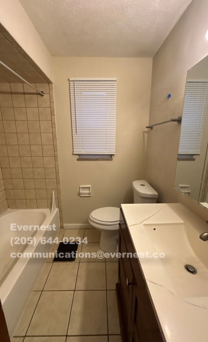 Building Photo - 3515 Eakin Rd