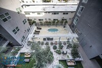 Building Photo - 11927 Kling St