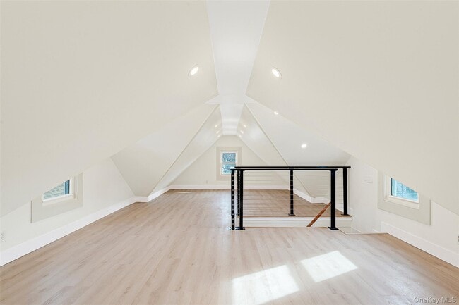 Building Photo - 93-01 71st Ave