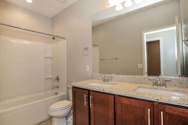 Building Photo - 11124 E Tupelo Ave