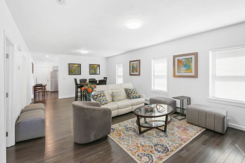 Building Photo - 15 Hawley St