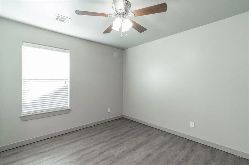 Building Photo - 604 NW 175th St