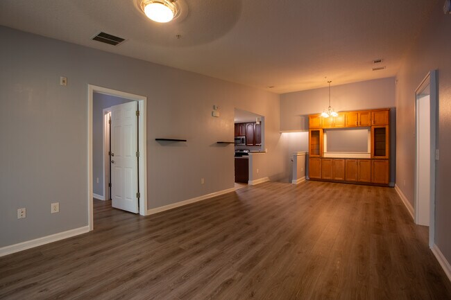 Building Photo - 13785 Herons Landing Way